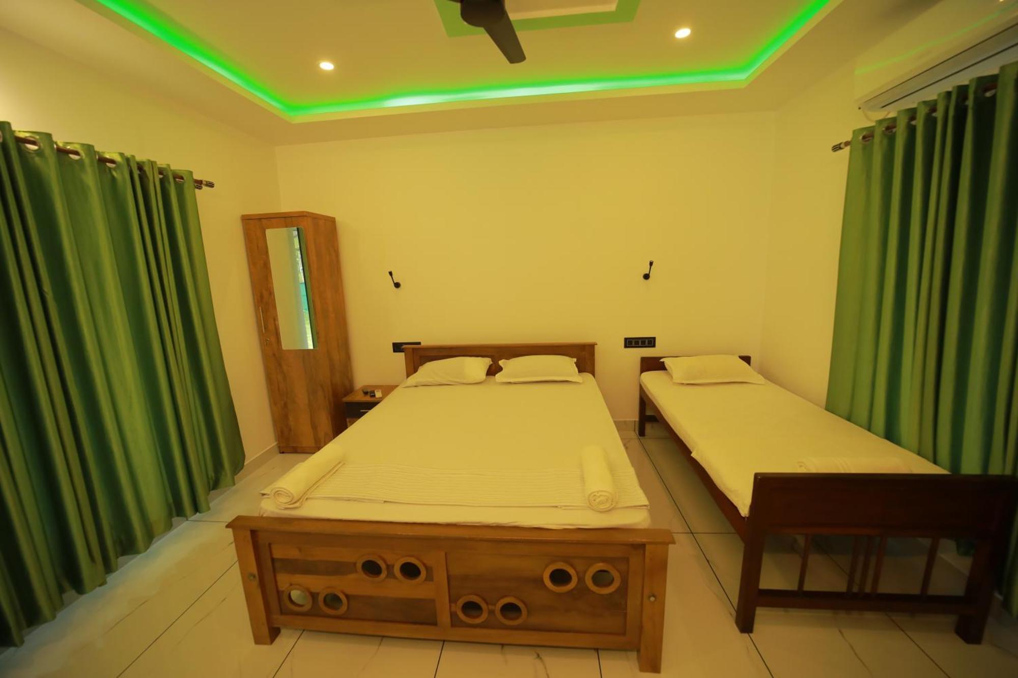 Appartamento Prakruthi Residency Munroeisland Mundrothuruth Esterno foto