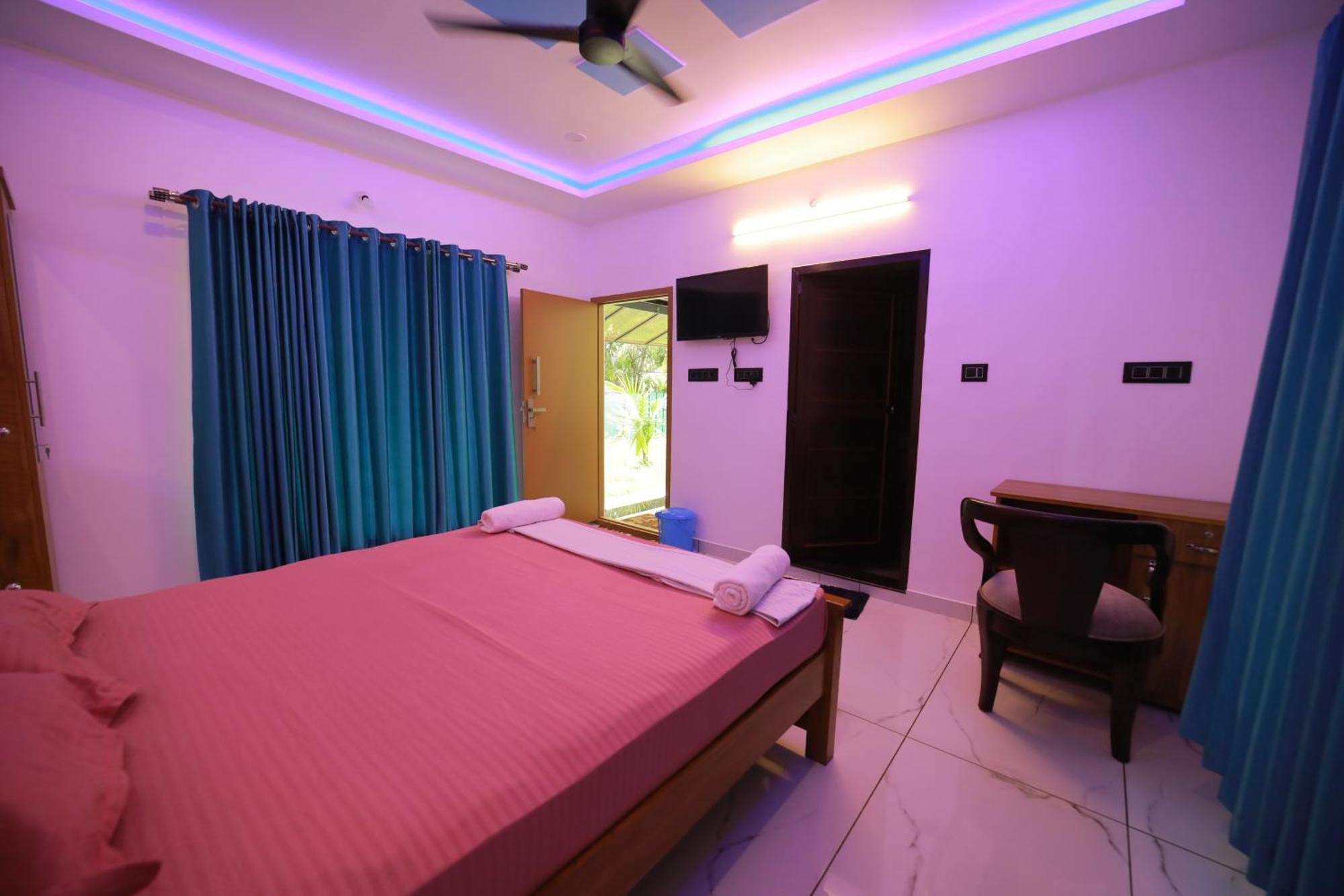 Appartamento Prakruthi Residency Munroeisland Mundrothuruth Esterno foto