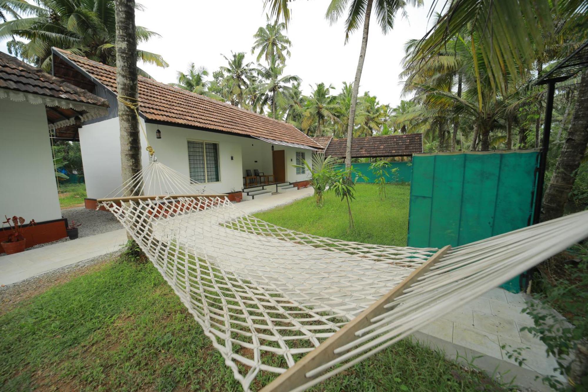 Appartamento Prakruthi Residency Munroeisland Mundrothuruth Esterno foto